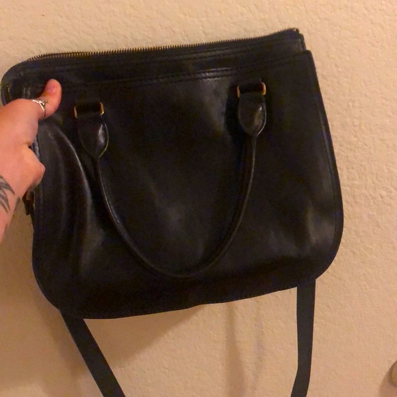 Black real authentic leather fossil bag and matching black fossil wallet . - Picture 1 of 4